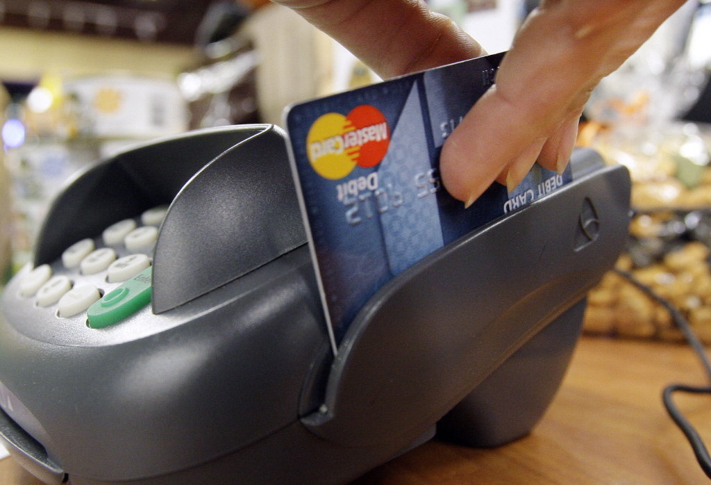 credit card swipe Credit Card Processor Can Snatch Your Savings!